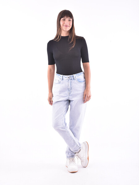 POLERA BASIC NEGRO
