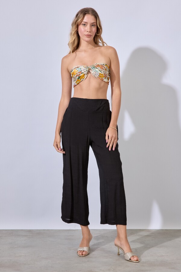 Pantalon Crop NEGRO