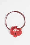 Collar flor orquídea rojo