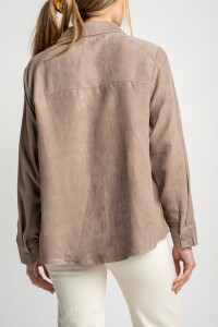 Camisa Gamuza Vegana Mocha