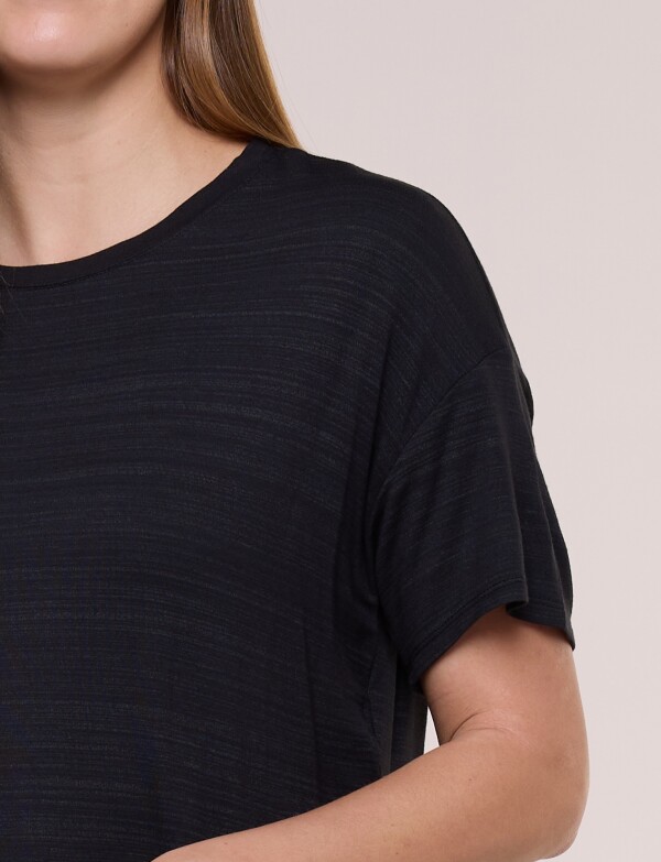Remera Boxy Hombro Caido NEGRO