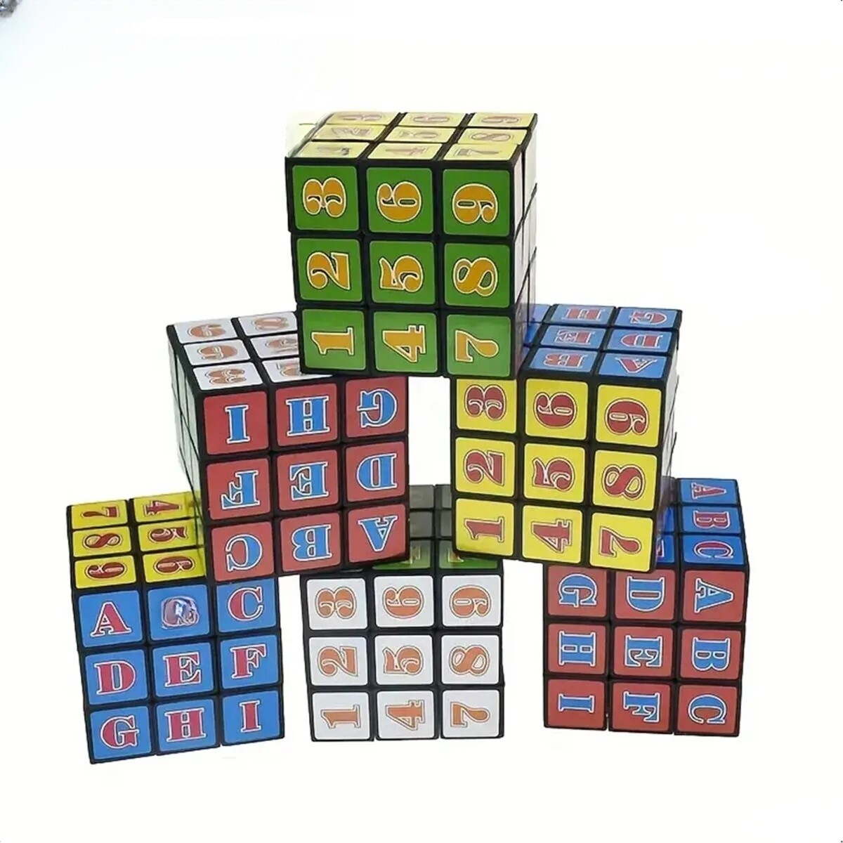 Juguete Cubos Mágicos de Rubik con Números y con Letras 