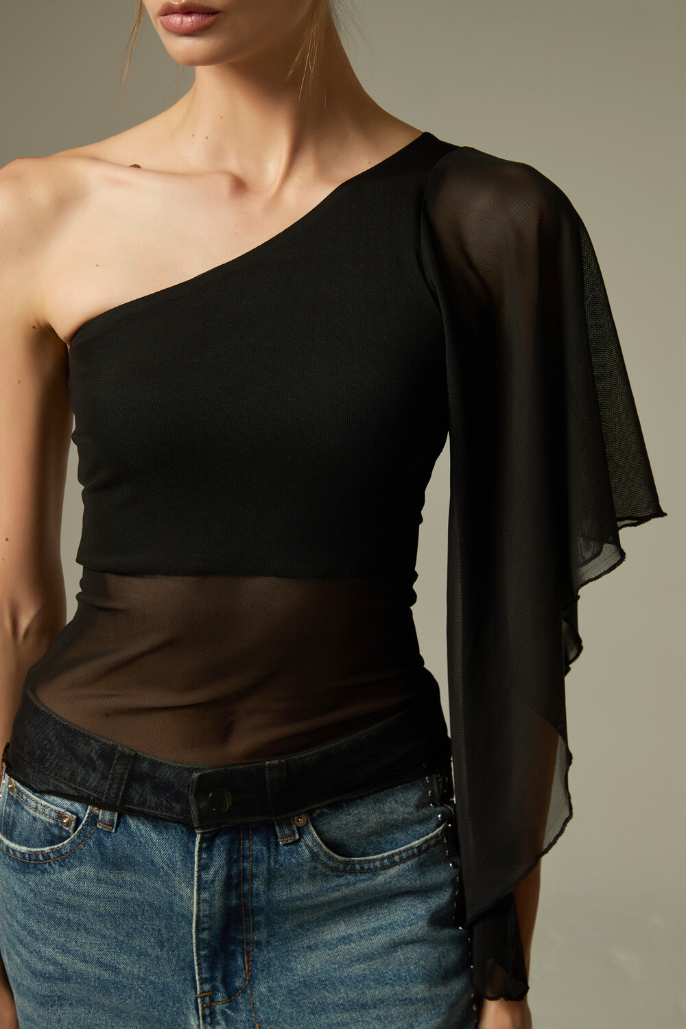 Tops Sorai Negro