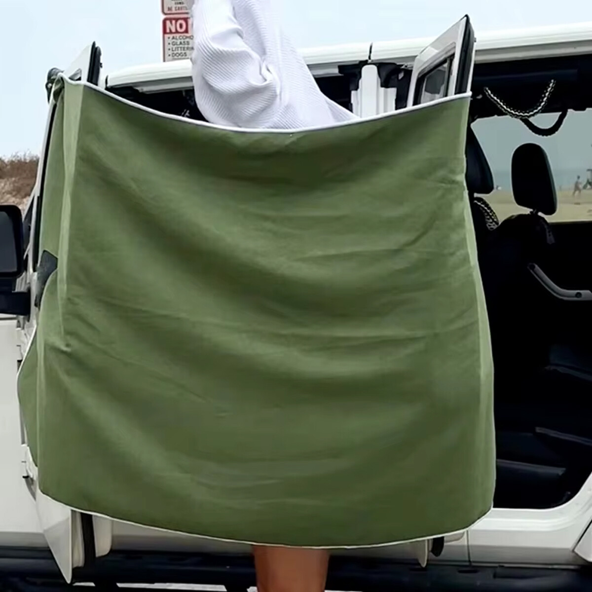 Toalla de microfibra imantada para playa o picnic - Verde Oscuro 