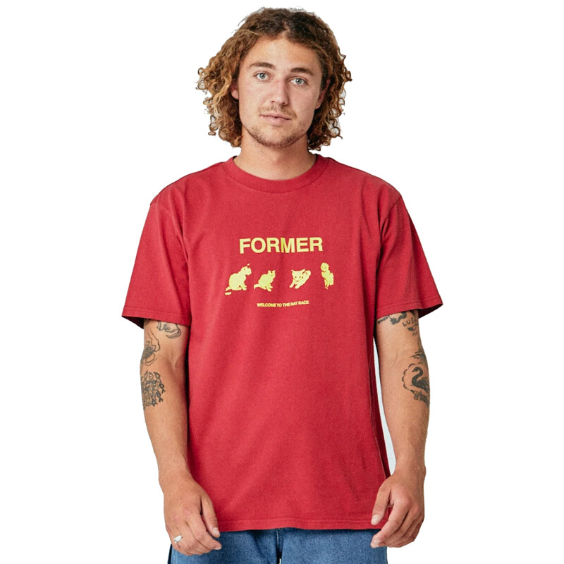 Remera Former Kitty Litter Rojo Remera Former Kitty Litter Rojo