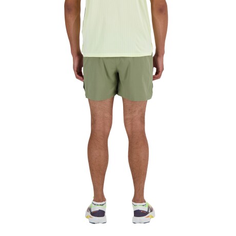 Short New Balance de Hombre -RC SEAMLESS 5 INCH - MS41286DEK GREEN