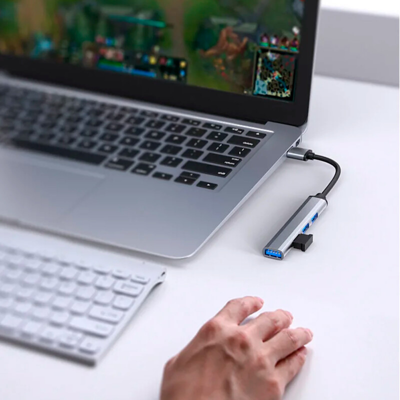 Hub Adaptador USB Tipo C 3.1 a USB A 3.0 y 3 Puertos USB A 2.0 Hub Adaptador USB Tipo C 3.1 a USB A 3.0 y 3 Puertos USB A 2.0