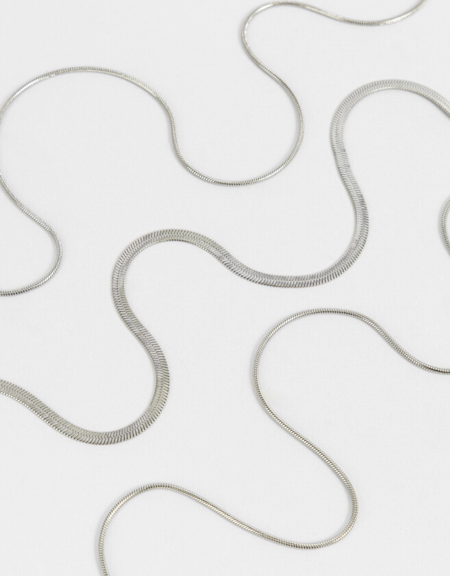 Collares Cortos Acero quirúrgico Collar De Acero Quirúrgico - Plateado