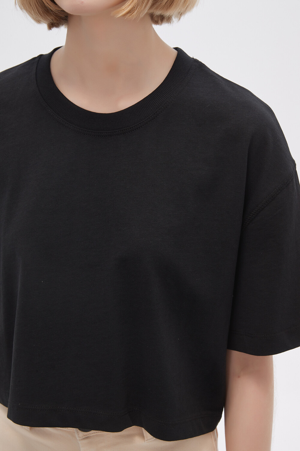 Remera Solis Negro