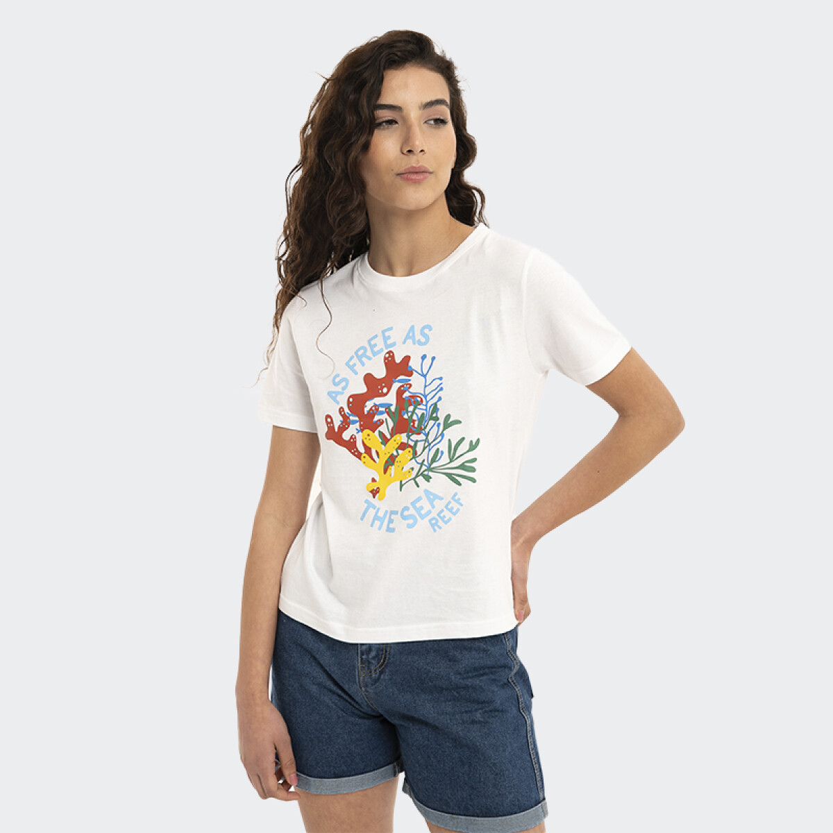 Remera Reef Regular Fit - Blanco 