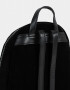 Mochilas Urbanas Mochila De Cuerina Con Charm - Negro