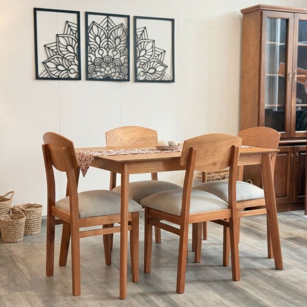 Juego de Comedor Nórdico con 4 sillas Nórdicas Juego de Comedor Nórdico con 4 sillas Nórdicas