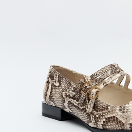 ZAPATO CASUALA Animal Print