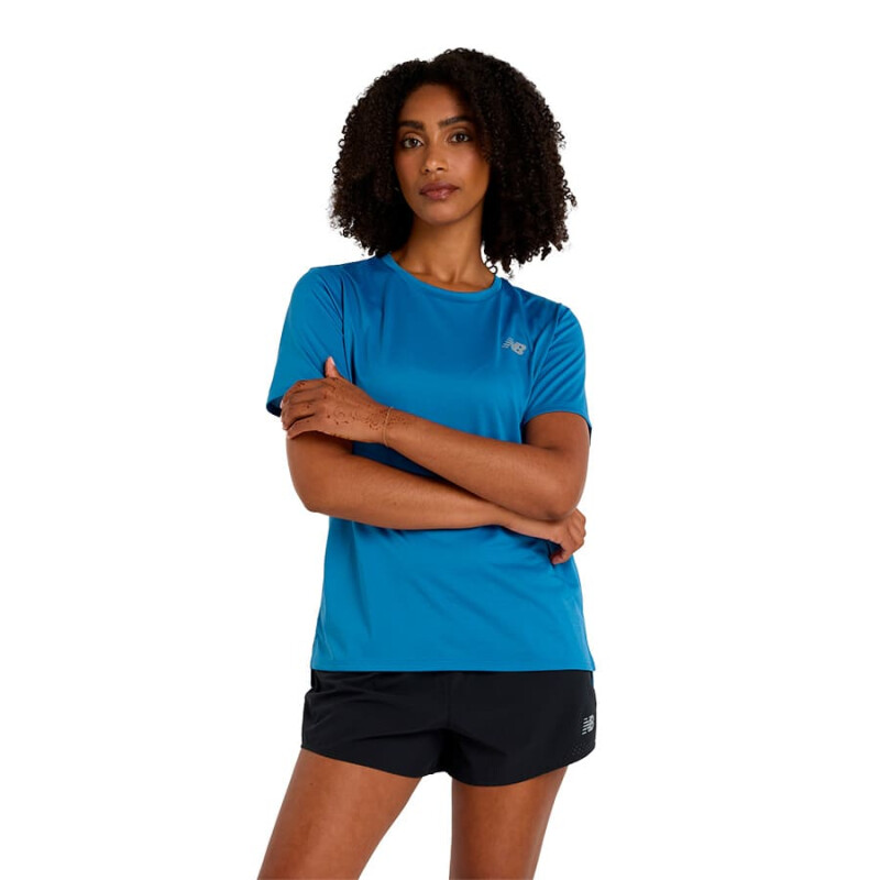 Remera New Balance Sport Essentials de Mujer - WT41222SET Azul