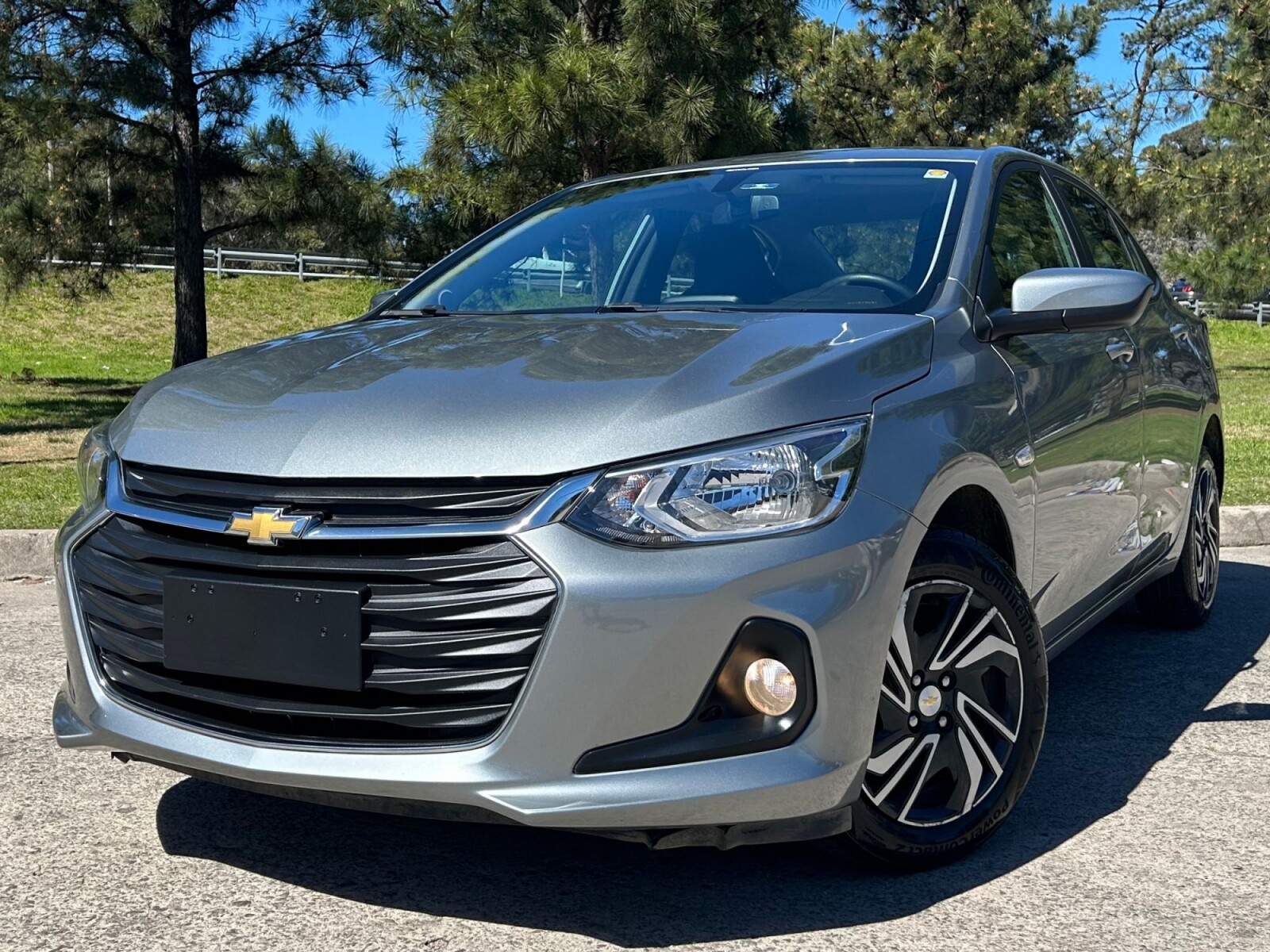 Chevrolet Onix Plus EXCELENTE ESTADO! | Permuta / Financia 