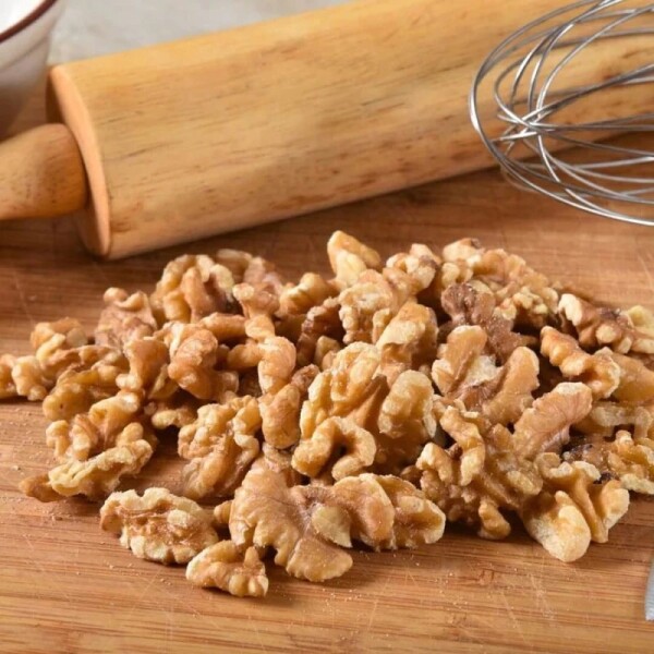 Nueces en cuartos - Light Chile 1k