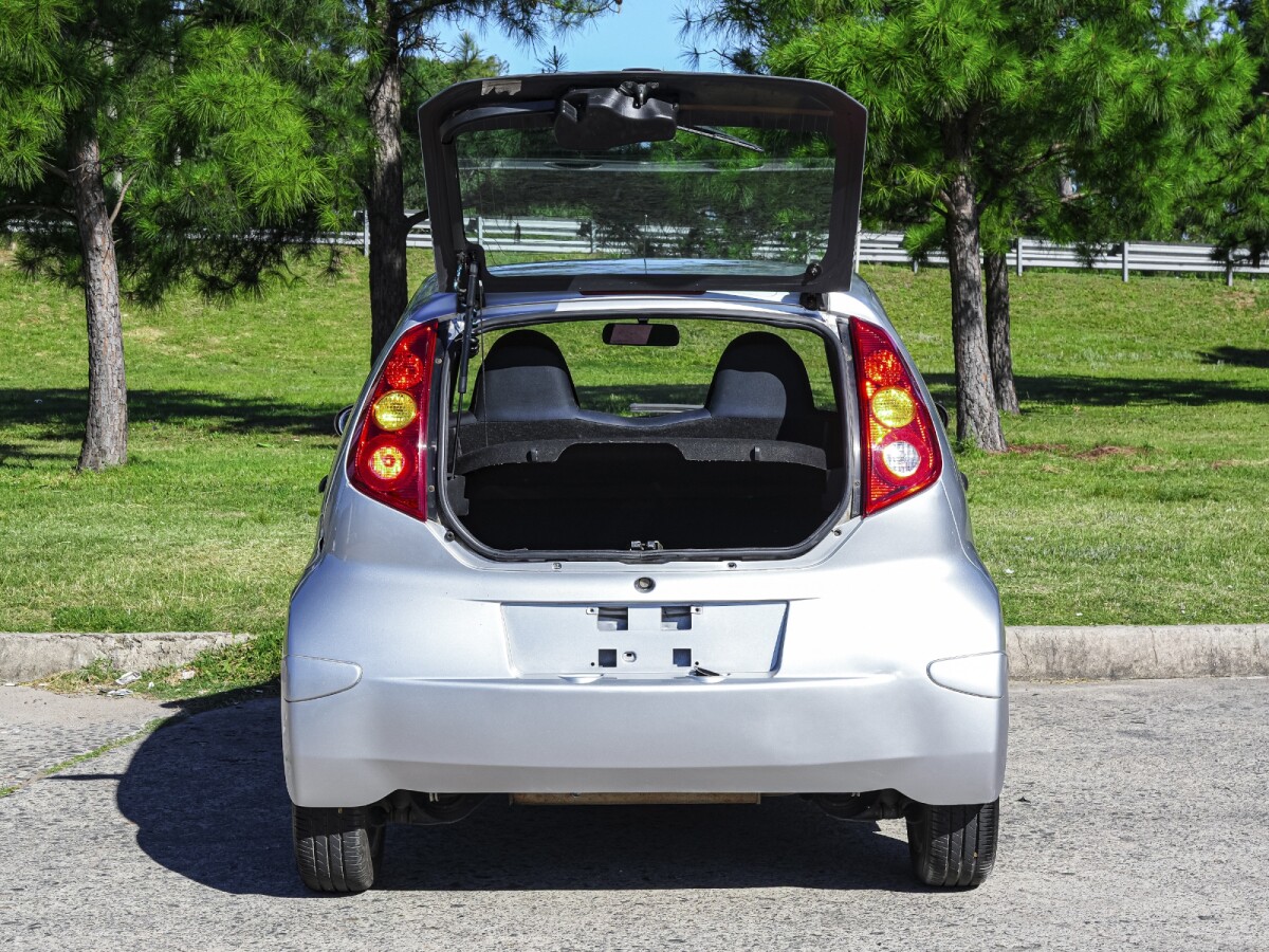 BYD F0 GLX-I 1.0 Extra Full | Permuta / Financia BYD F0 GLX-I 1.0 Extra Full | Permuta / Financia