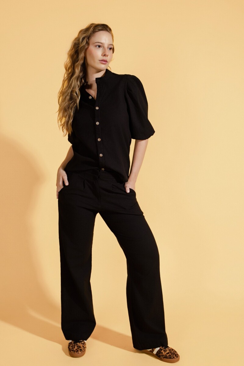 Pantalón. Pantalón.