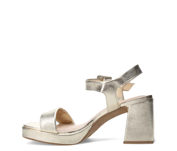 Sandalia con taco y plataforma Dourado