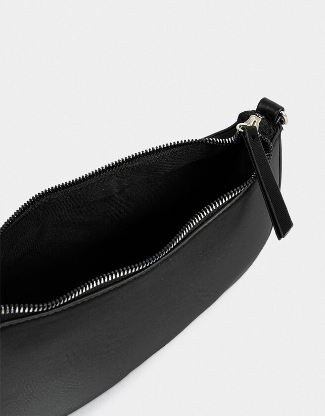 Bandoleras Bandolera Con Charms - Negro
