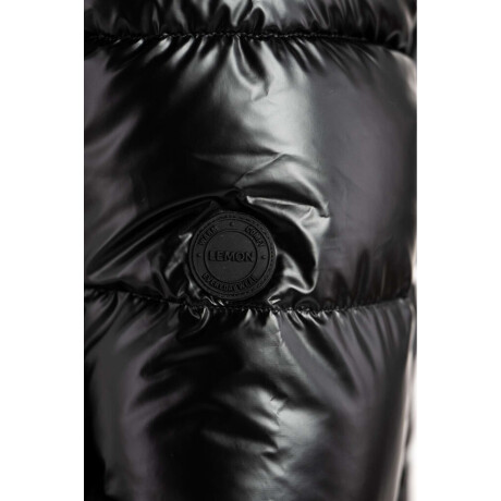Campera Engomada Water Repellent Negro