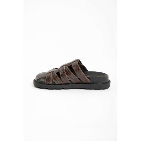 Zueco Croco Hebillas Chocolate
