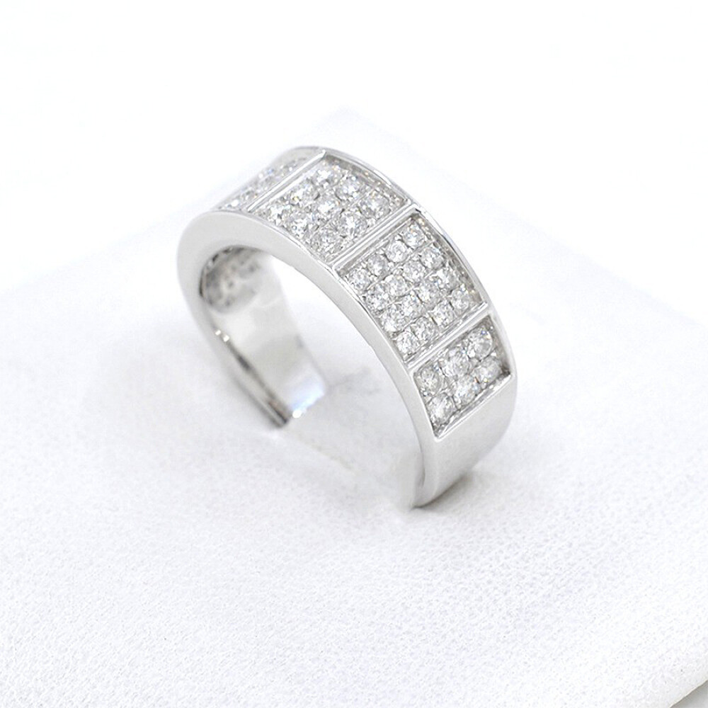 Anillo En Oro Blanco Y Brillantes Anillo En Oro Blanco Y Brillantes