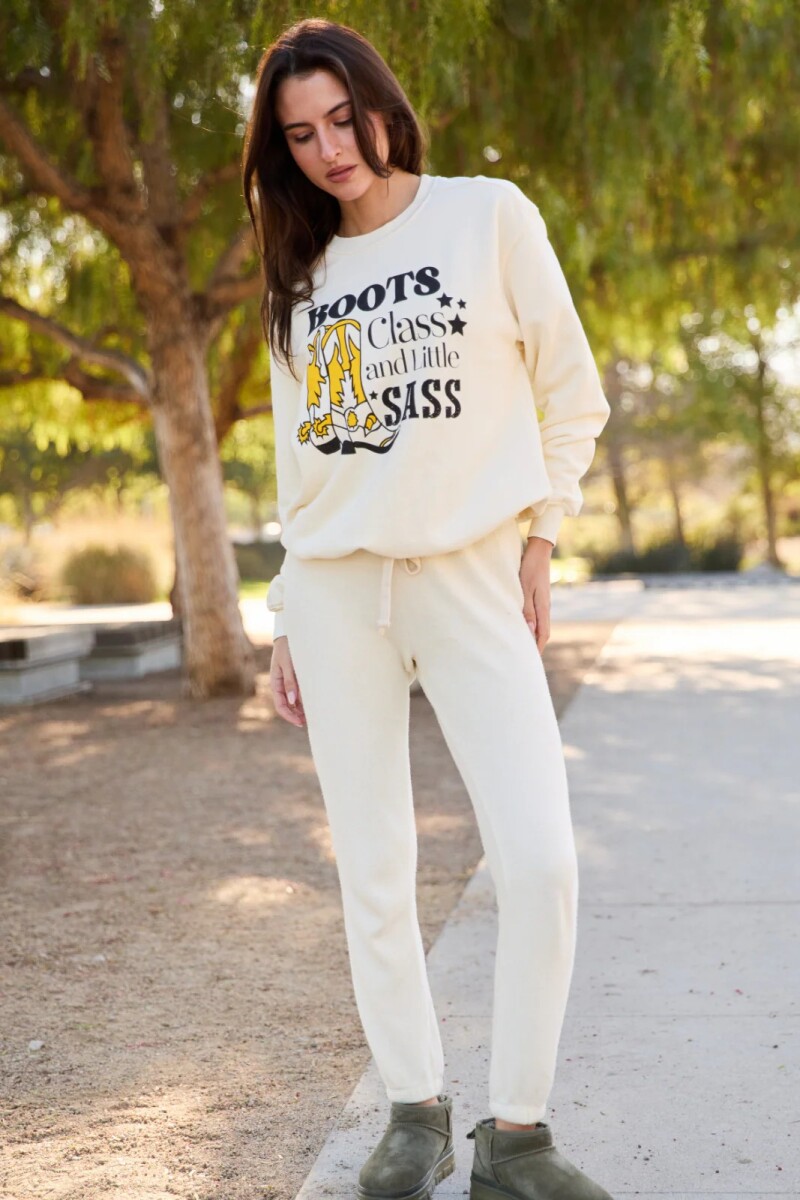 Boots Class and Little Sass Pu Beige