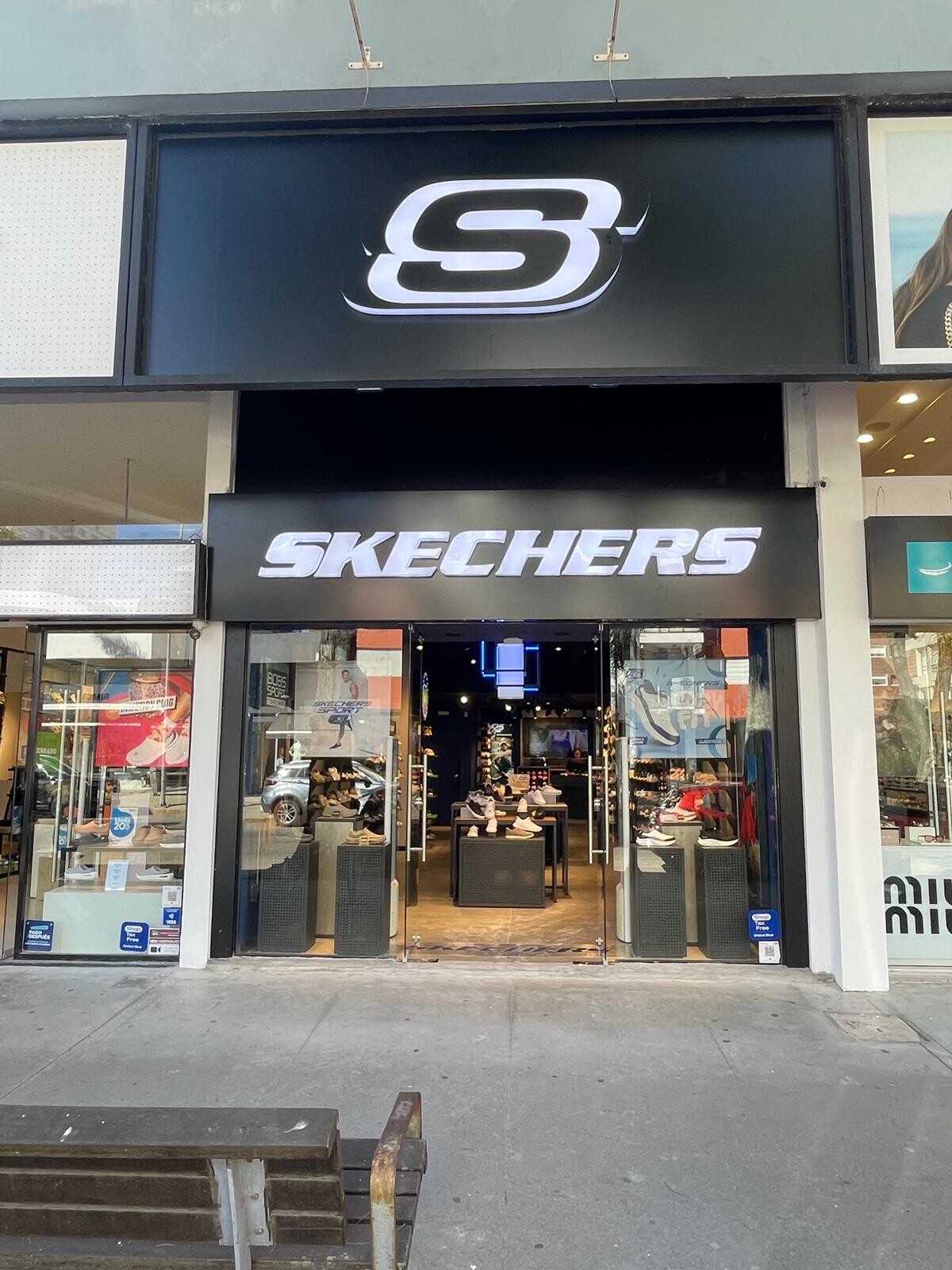 SKECHERS CALLE 20