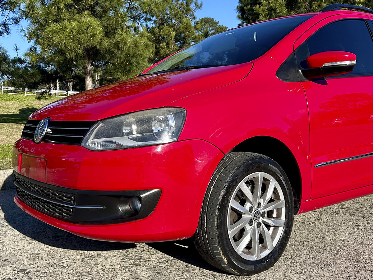 Volkswagen Suran con Ficha Oficial | Permuta / Financia Volkswagen Suran con Ficha Oficial | Permuta / Financia