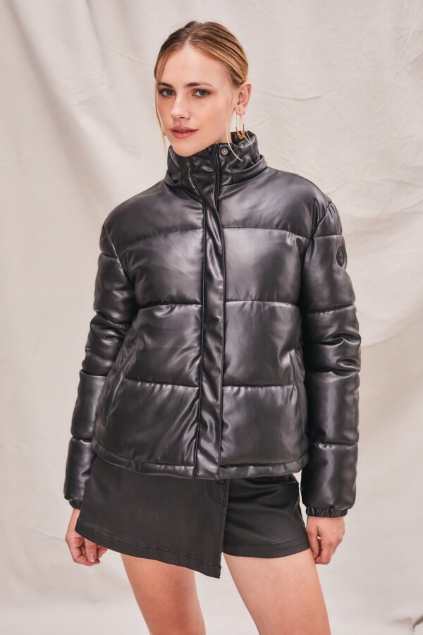 Campera Capitoneada Cuero Vegano Negro