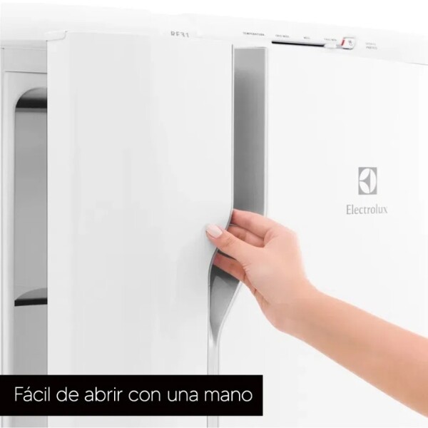 Heladera Electrolux Re32 Refrigerador Frío Húmedo 240 L HELADERA ELECTROLUX RE32 240L BLANCA AP