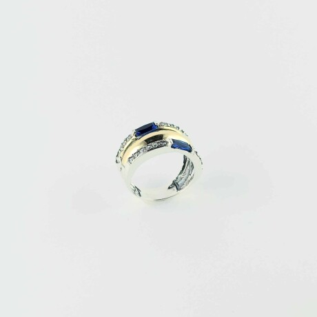 Anillo de plata 925 y double en oro 18 ktes con circonias. Anillo de plata 925 y double en oro 18 ktes con circonias.