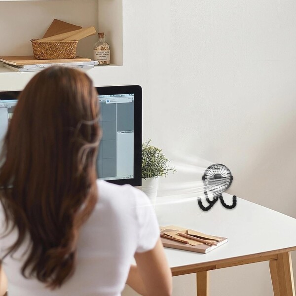 Ventilador Portatil Recargable Tripode Escritorio Mesa 3 Vel Variante Color Negro