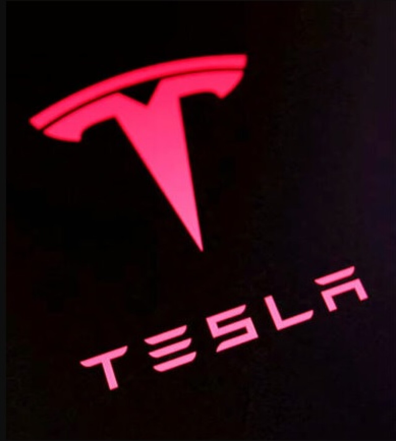 2-tesla-3.jpg