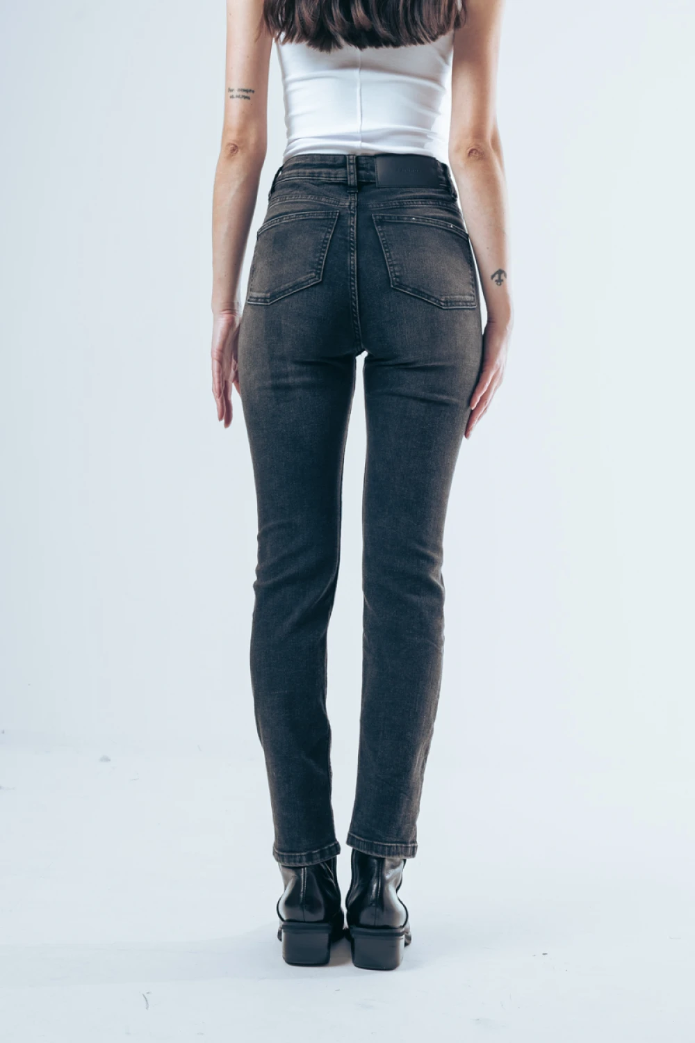 Skinny Souri