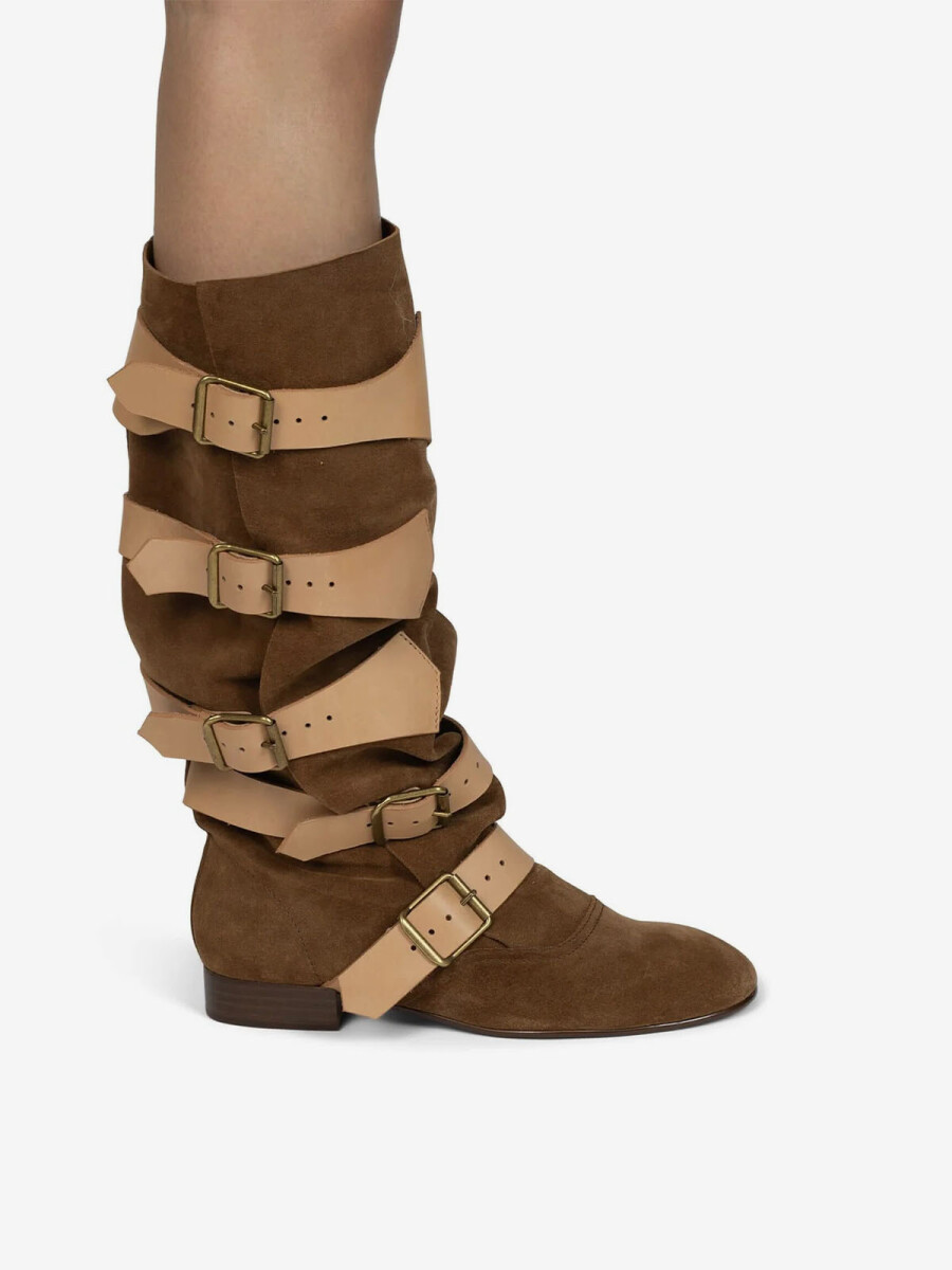 BOTA FASTENED 