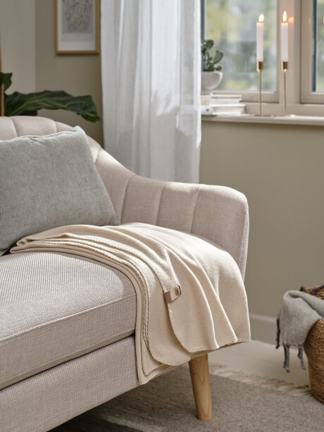 Manta throw DAGLILJE fleece 130x170 arena Manta throw DAGLILJE fleece 130x170 arena