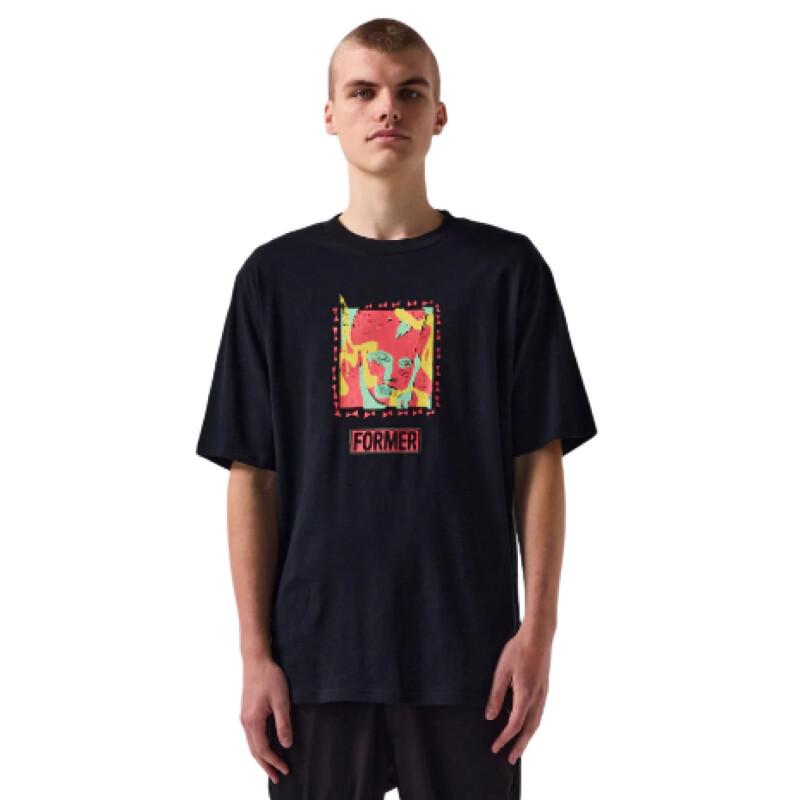 Remera Former Brace Oversized Remera Former Brace Oversized