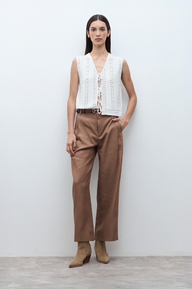 Pantalon pinzado lyocell tostado