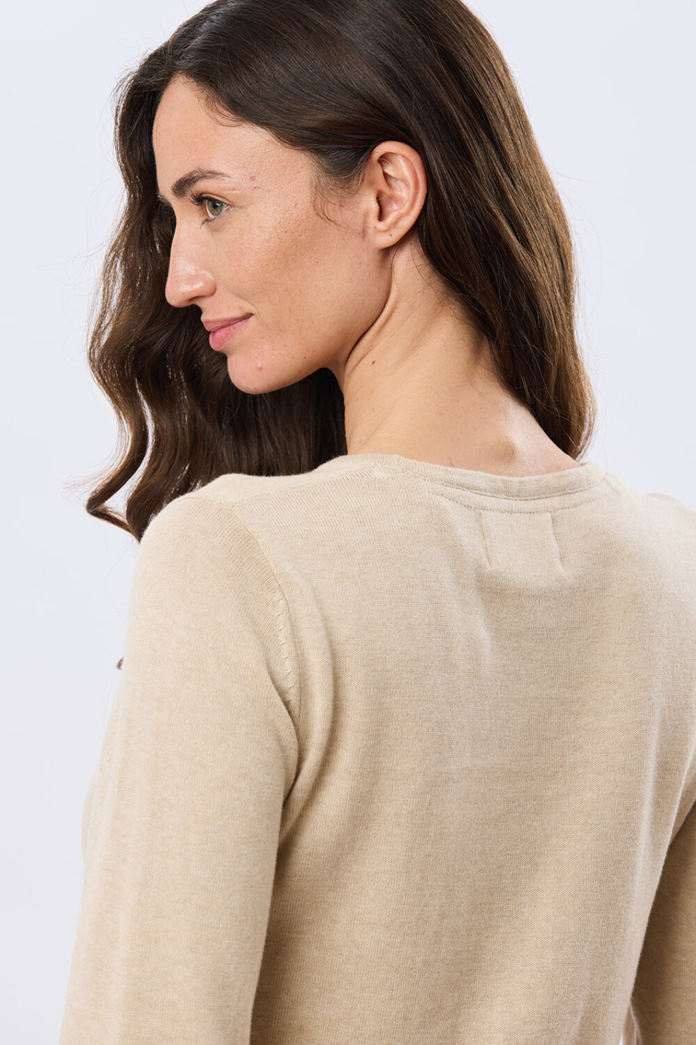BUZO TEJIDO BORDADO Beige