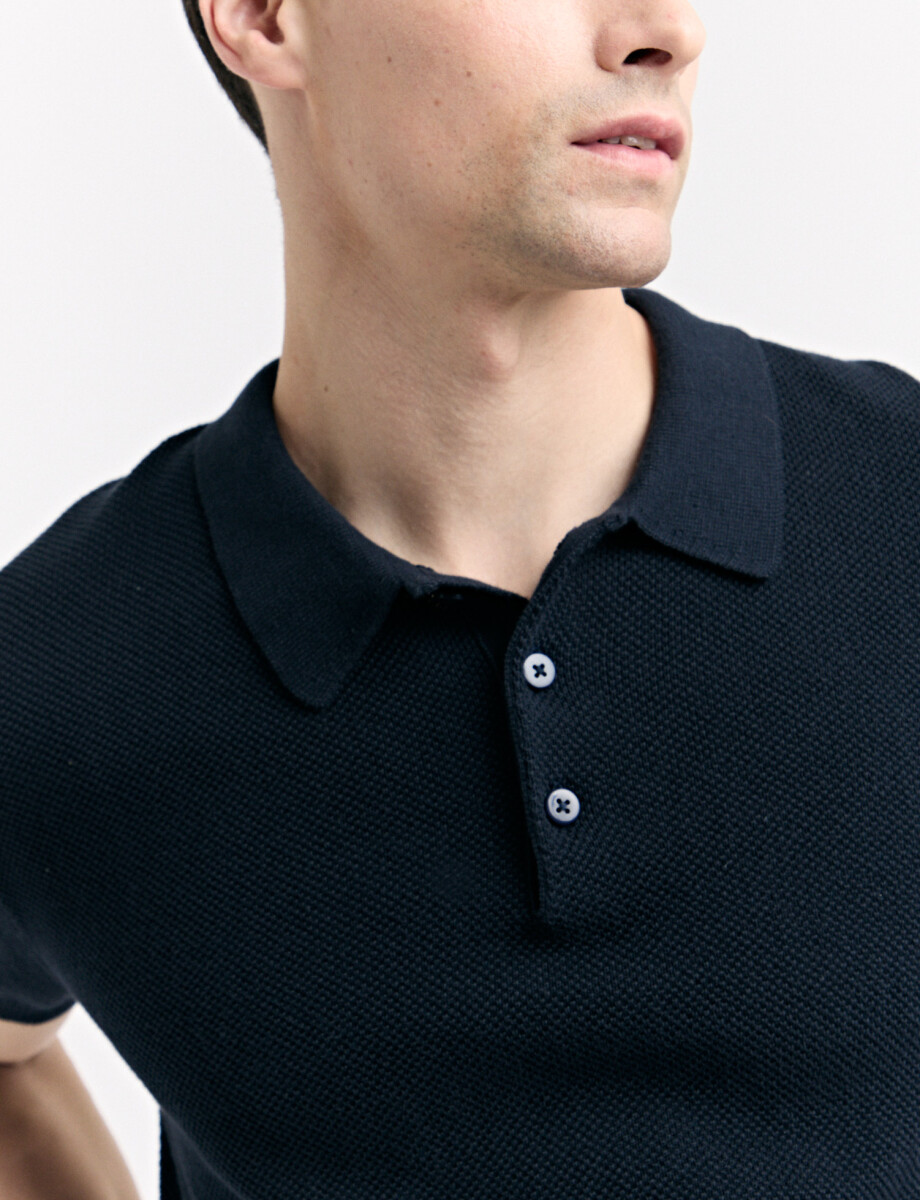 520576 REMERA HARRY Azul Oscuro