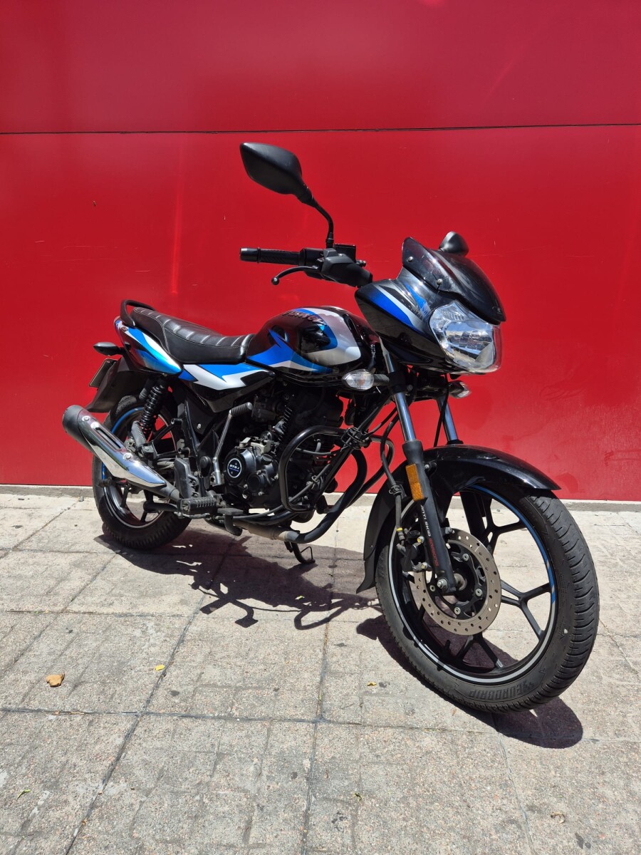 Bajaj Discover 125 Usada 