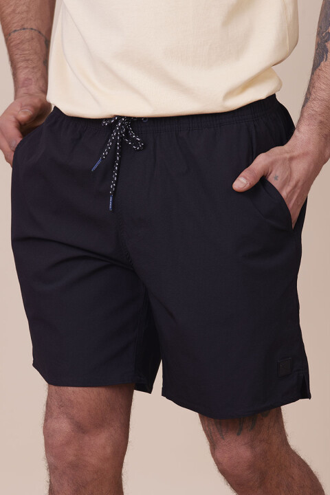 SHORT ROTOM POLANCO Negro