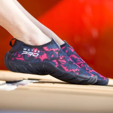 ZAPATILLA NAUTICA BAD FISH PINK CHUMBO CAMUFLADO. ZAPATILLA NAUTICA BAD FISH PINK CHUMBO CAMUFLADO.