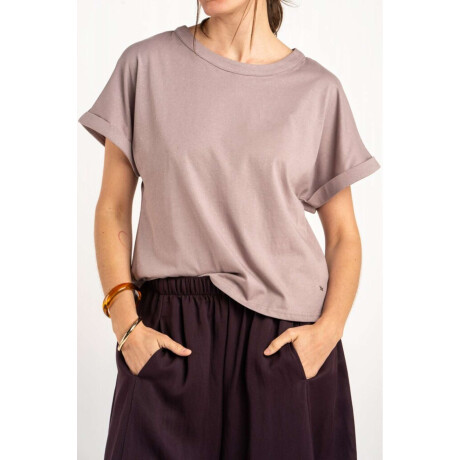 Remera Lila