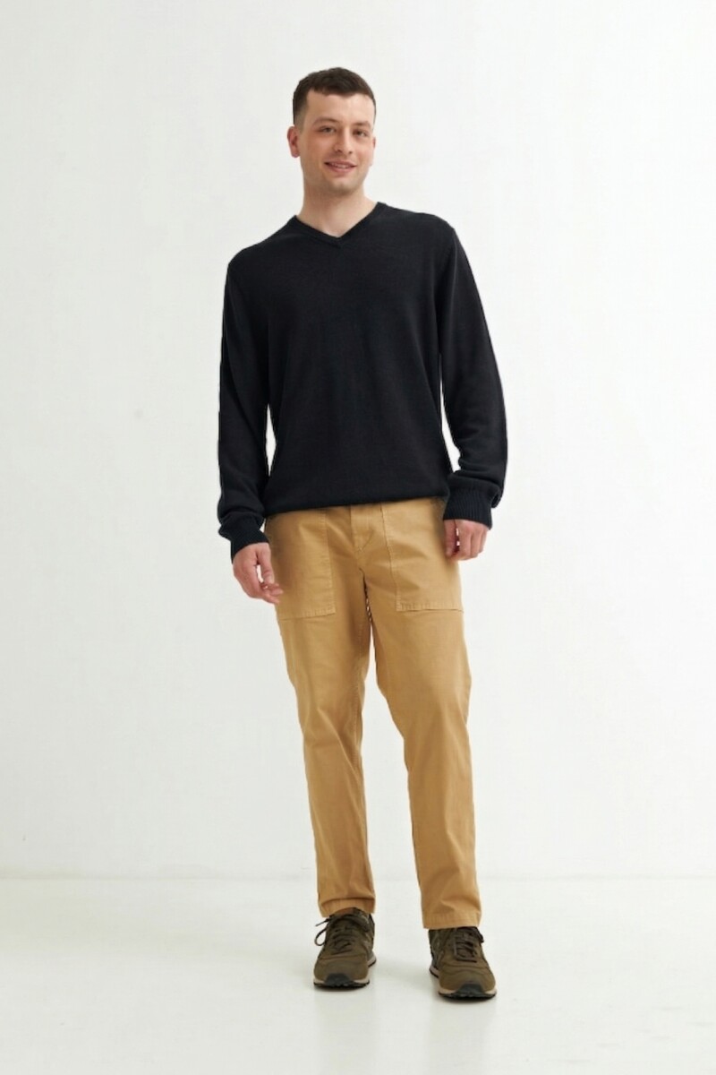 Sweater escote en V NEGRO