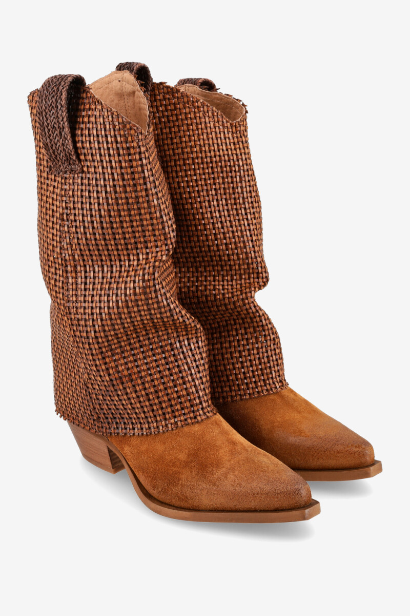BOTA Camel