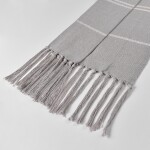 Pie de Cama Artesanal Tajy Greige con Crudo – 46×220 cm