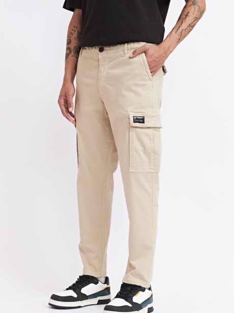 PANTALÓN DARÍO BEIGE